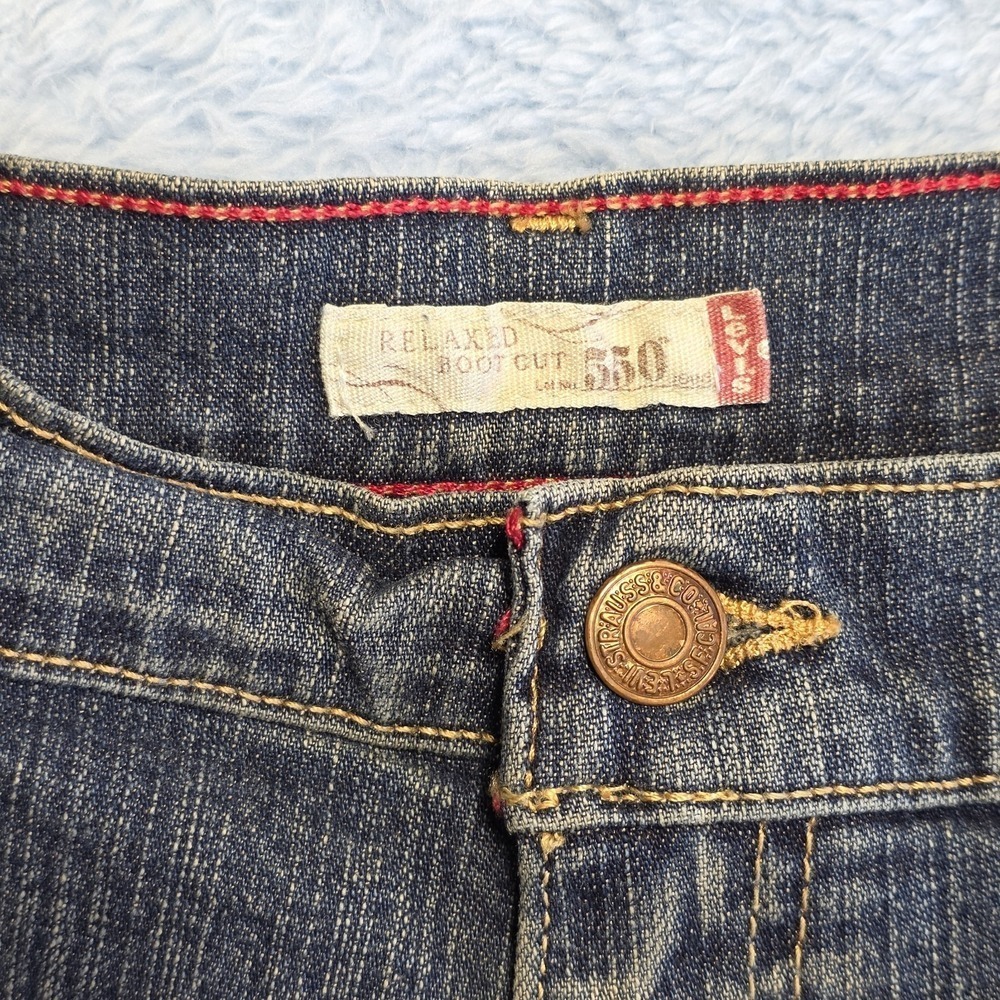 Y2K Levi's 550 Women's 34x33 Relaxed Boot Cut Jeans, Blue Stretch Dark Wash 14L - Picture 3 of 14